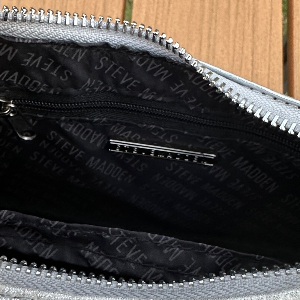 Steve Madden Metallic Silver Handbag with Rhinestones NWT - Picture 9 of 9